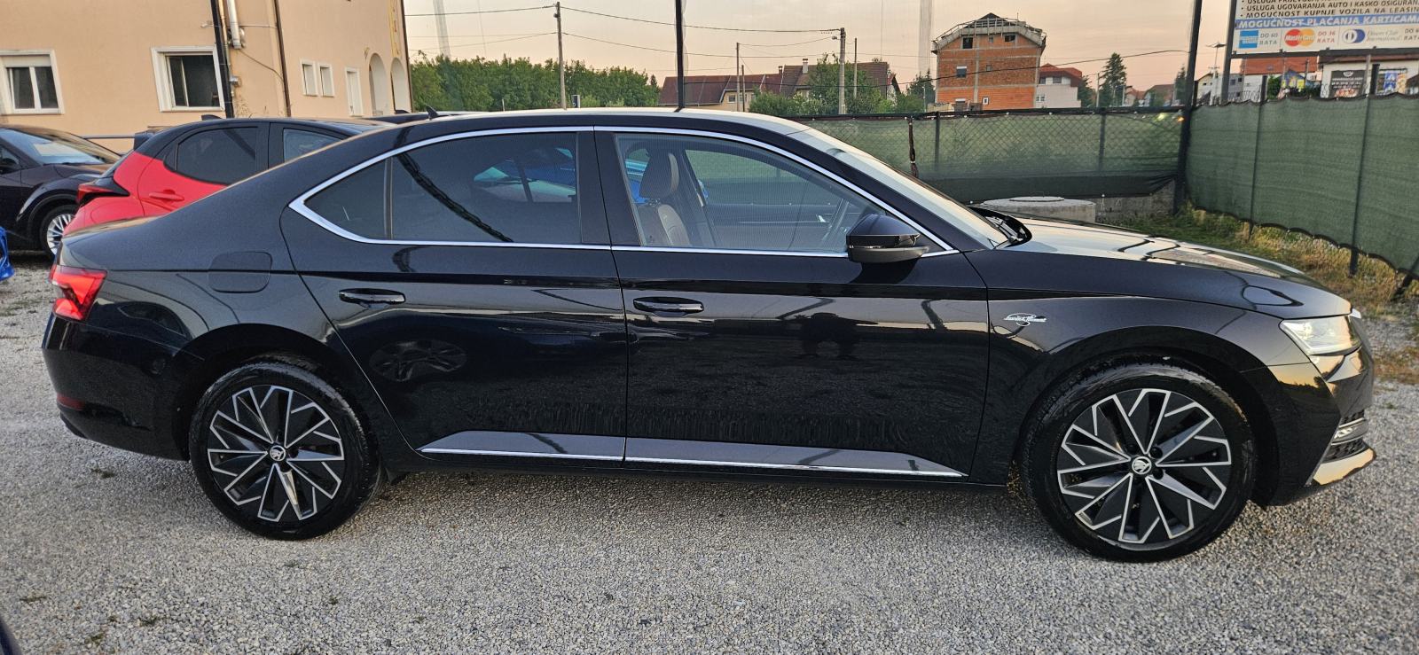Škoda Superb, DSG 1.4 PHEV 160kWt, kamera 360°Laurin & Klement, fotografija 4