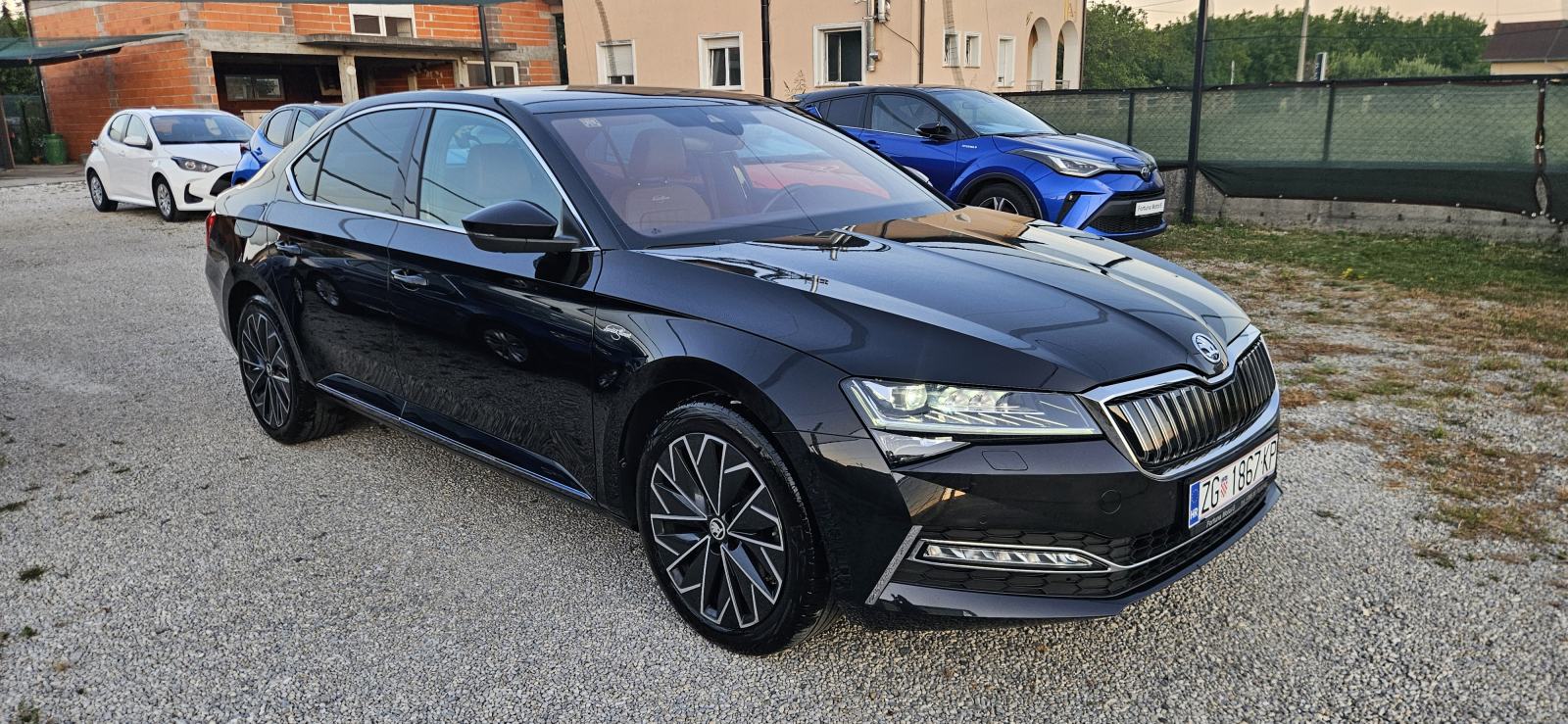 Škoda Superb, DSG 1.4 PHEV 160kWt, kamera 360°Laurin & Klement, fotografija 3