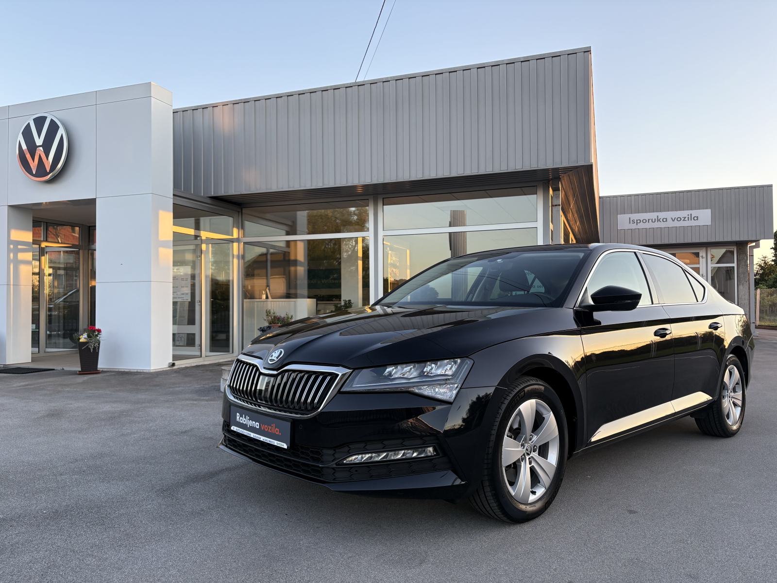 Škoda Superb FL 2,0 TDI DSG LED,NAVI,KAMERA,KEYLESS,SERVIS,9.095,00€*3, fotografija 1