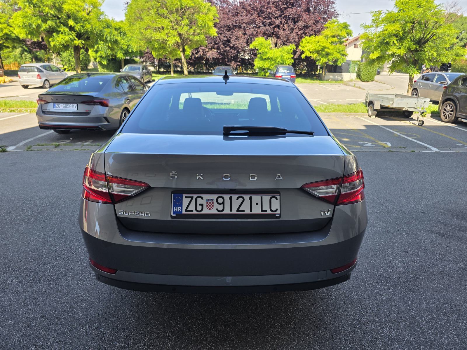 Škoda Superb iV Plag-in hybrid DSG HR-auto 2022g reg 5.2027g, fotografija 8