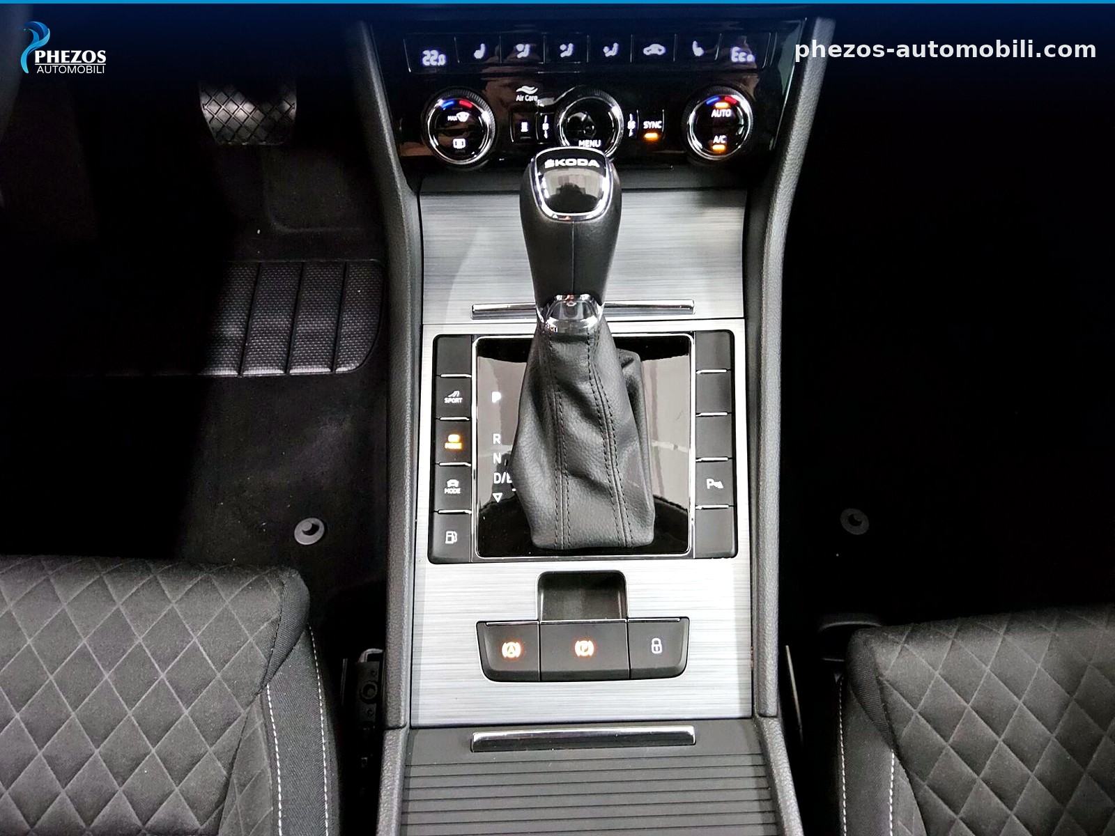 Škoda Superb Kombi 1.4 TSI iV Ambition, fotografija 6