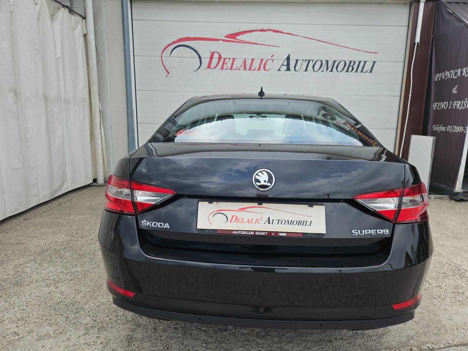 Škoda Superb Limousine 2,0 TDI L&K,163000 km,VRIJEDI POGLEDATI!, fotografija 6