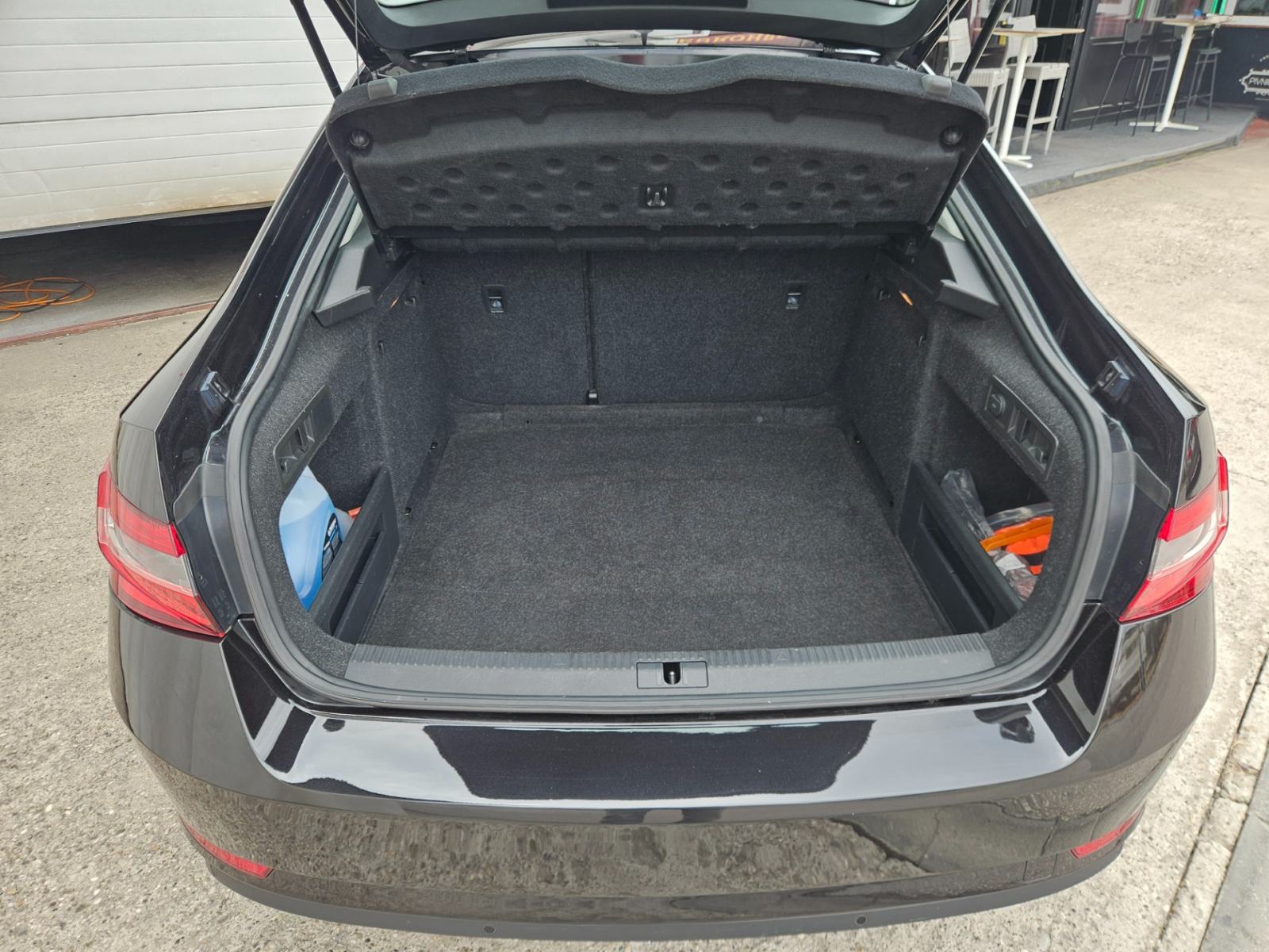 Škoda Superb Limousine 2,0 TDI L&K,163000 km,VRIJEDI POGLEDATI!, fotografija 15