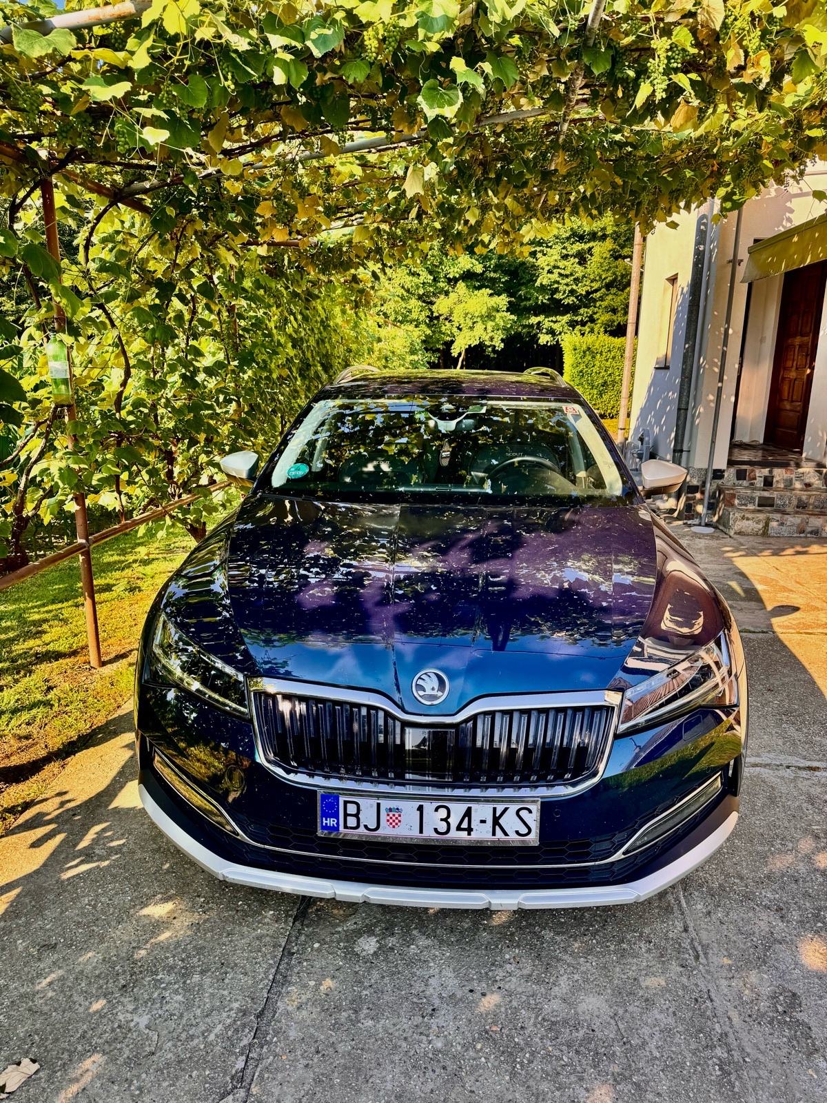 Škoda Superb Scout 2,0 190ks 4x4, fotografija 3