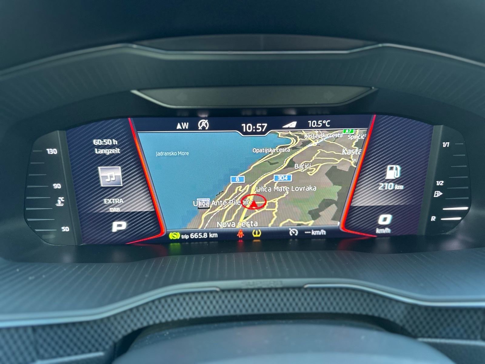 Škoda Superb Sportline 2,0 TDI automatik TOP STANJE -SERVIS-GARANCIJA!, fotografija 15