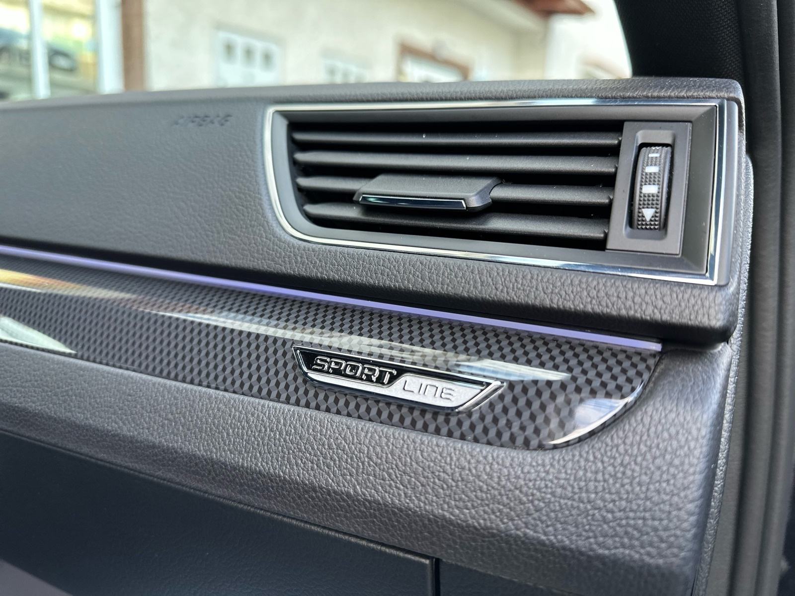 Škoda Superb Sportline 2,0 TDI automatik TOP STANJE -SERVIS-GARANCIJA!, fotografija 19