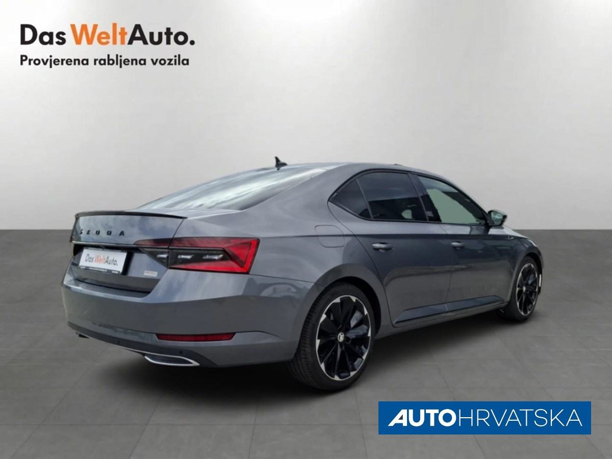 ŠKODA SUPERB SportLine 2.0 TDI DSG - JAMSTVO 15 MJESECI, 34.900,00 €, fotografija 5