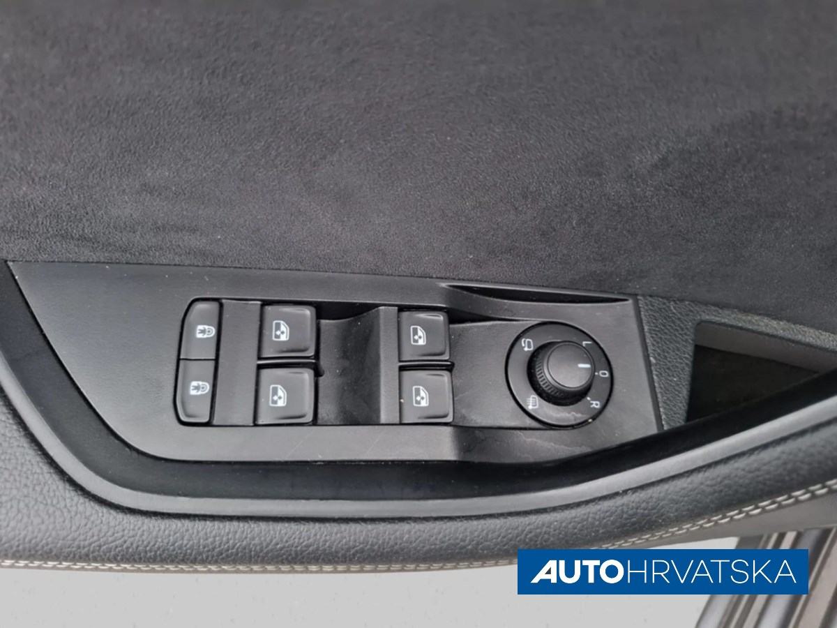 ŠKODA SUPERB SportLine 2.0 TDI DSG - JAMSTVO 15 MJESECI, 34.900,00 €, fotografija 15