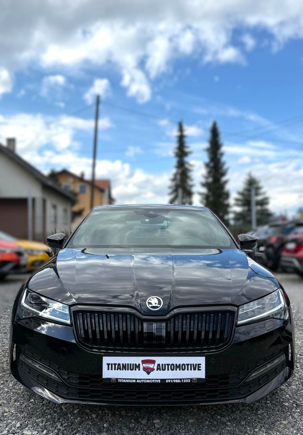 Škoda Superb SportLine 2,0 TDi DSG⭐️ TVORNIČKA GARANCIJA 4 GODINE ⭐️, fotografija 2