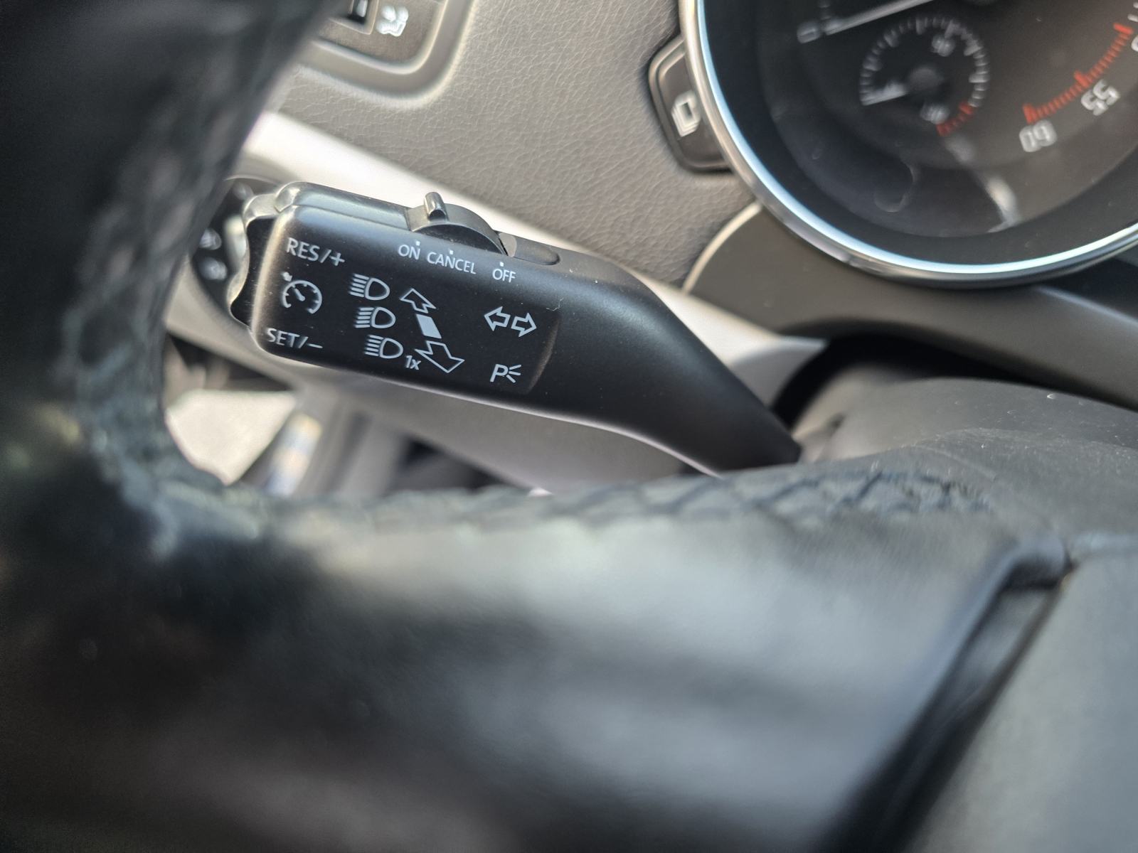 Škoda Yeti 1,6 TDI-2013god.mod-KLIMA-alu,167tkm,chrom,tempomat,KARTICE, fotografija 12