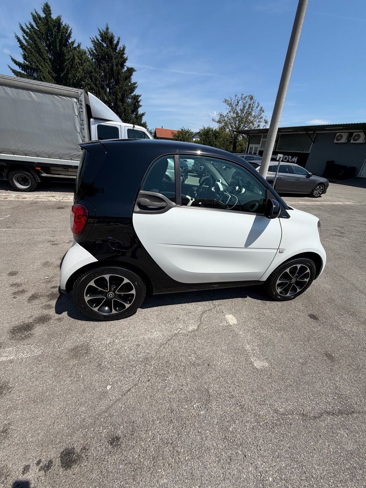 Smart 453 0.9 turbo 66 kw, fotografija 12