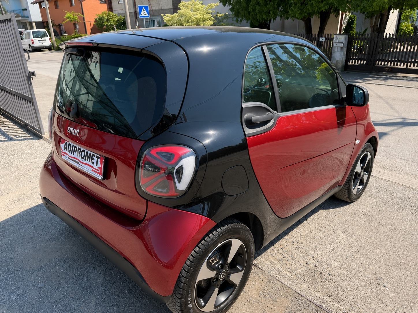 Smart EQ fortwo automatik/ REG 1 GOD !!, fotografija 8