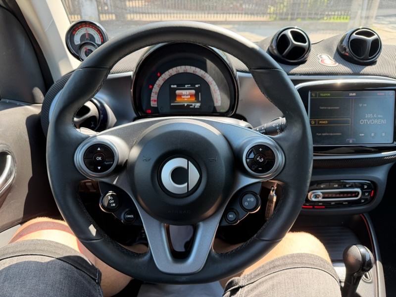 Smart EQ fortwo automatik/ REG 1 GOD !!, fotografija 11