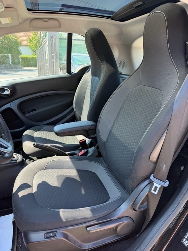 Smart EQ fortwo automatik/ REG 1 GOD !!, fotografija 17