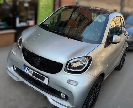 Smart EQ fortwo Brabus – 2019. – 22 kW – PANORAMA – KOŽA – TOP STANJE, fotografija 3