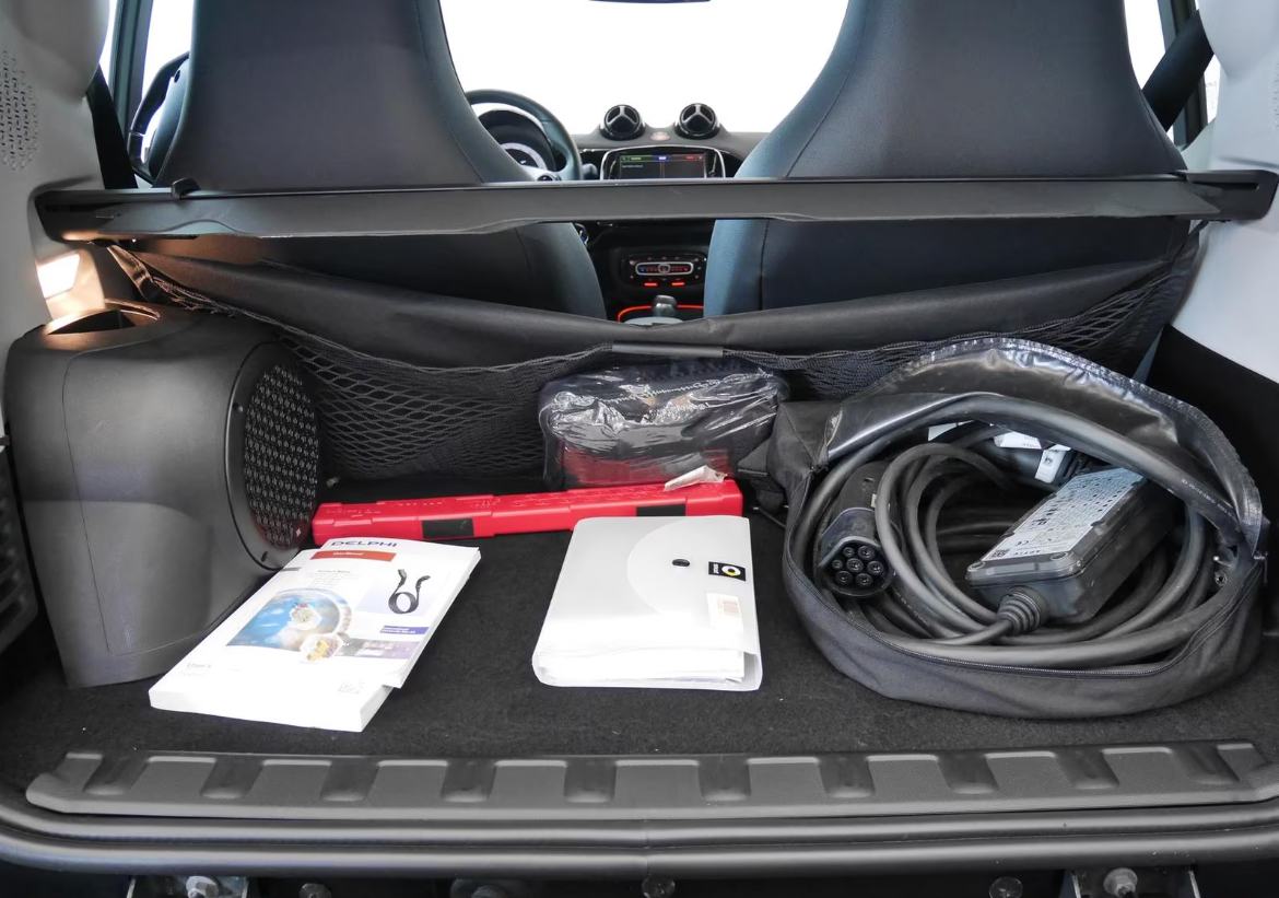 Smart EQ fortwo BRABUS BLUEDAWN EDITION, JBL, LED, PANO, fotografija 7