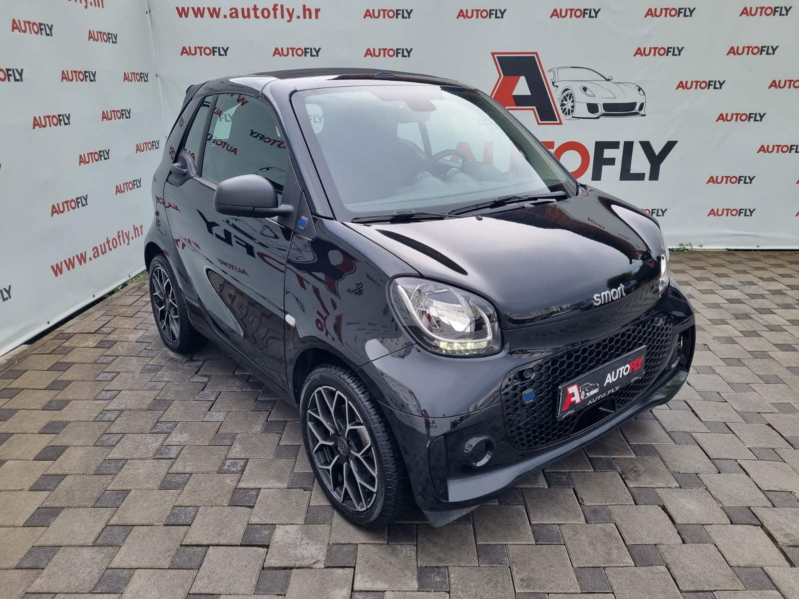 Smart EQ fortwo Cabrio, Tempomat, MF volan, 16"alu, fotografija 8