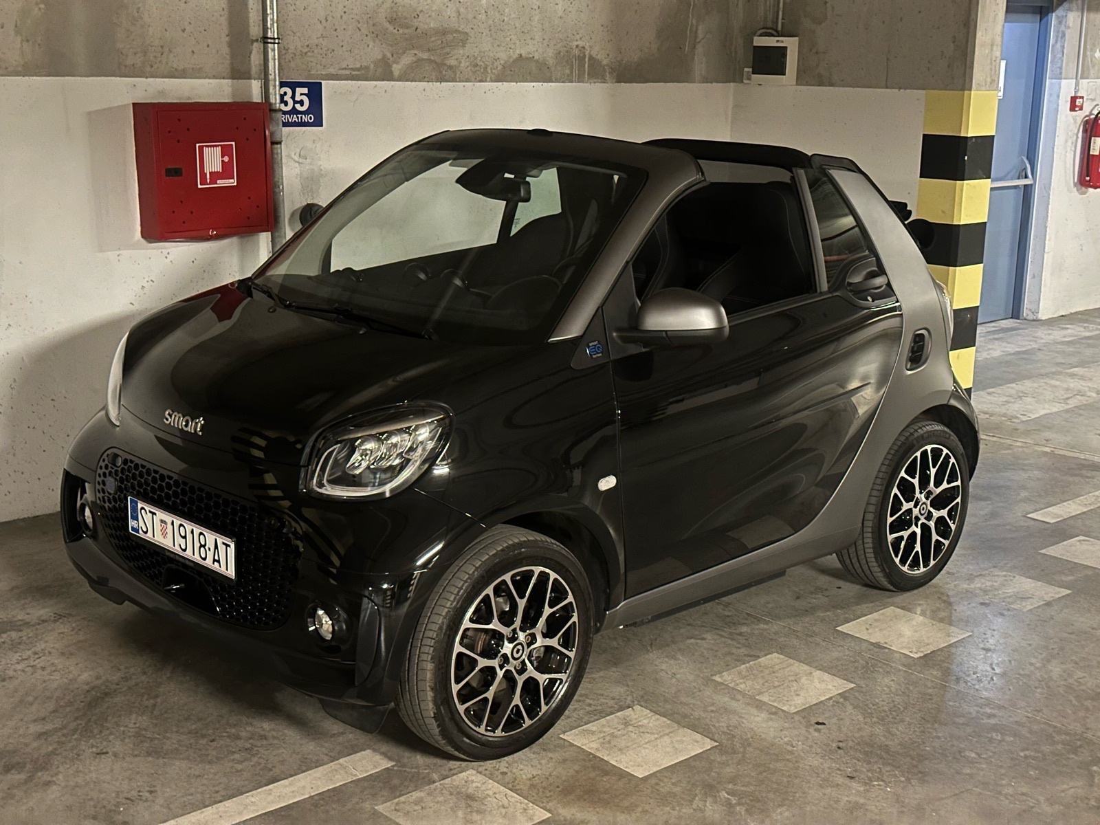 Smart EQ Cabrio SPORT, zamjena za smart benzin uz doplatu, FULL OPREMA, fotografija 5