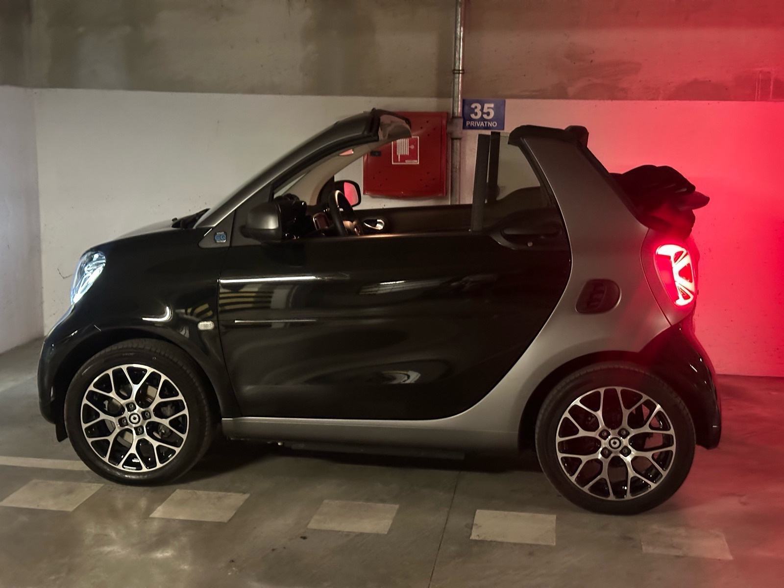 Smart EQ Cabrio SPORT, zamjena za smart benzin uz doplatu, FULL OPREMA, fotografija 8