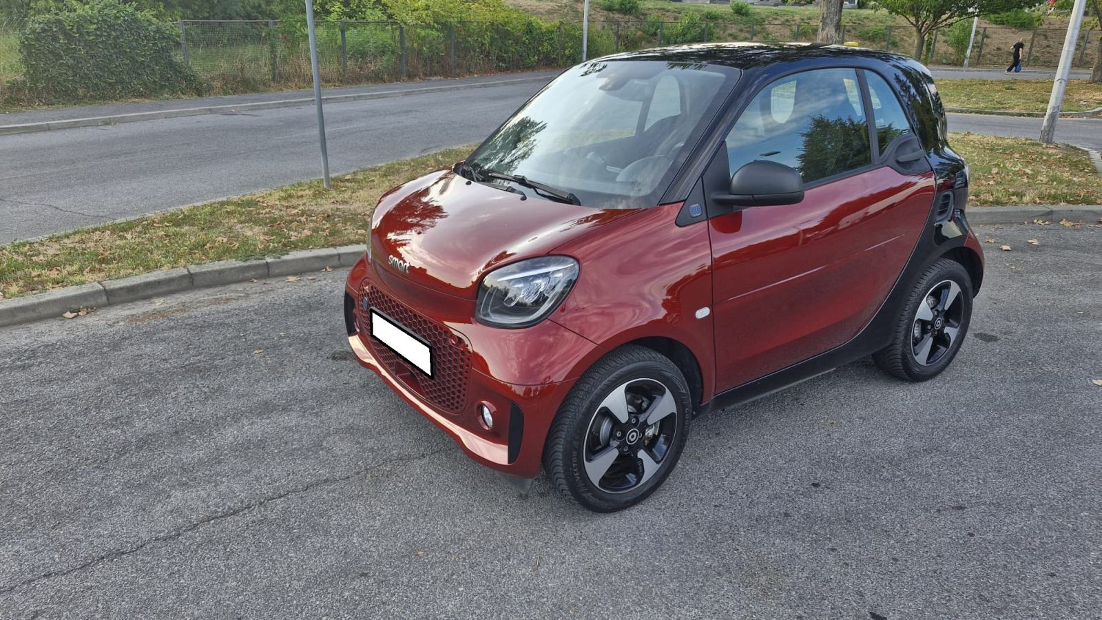Smart EQ fortwo Coupe automatik, fotografija 1