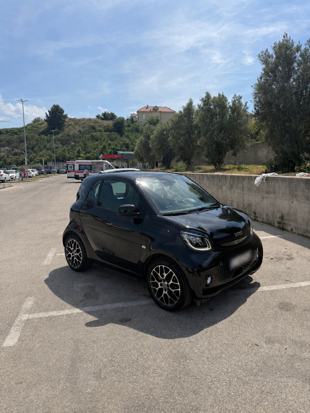 Smart EQ fortwo Prime koža JBL pano garancija, pogled izvana - slika 1
