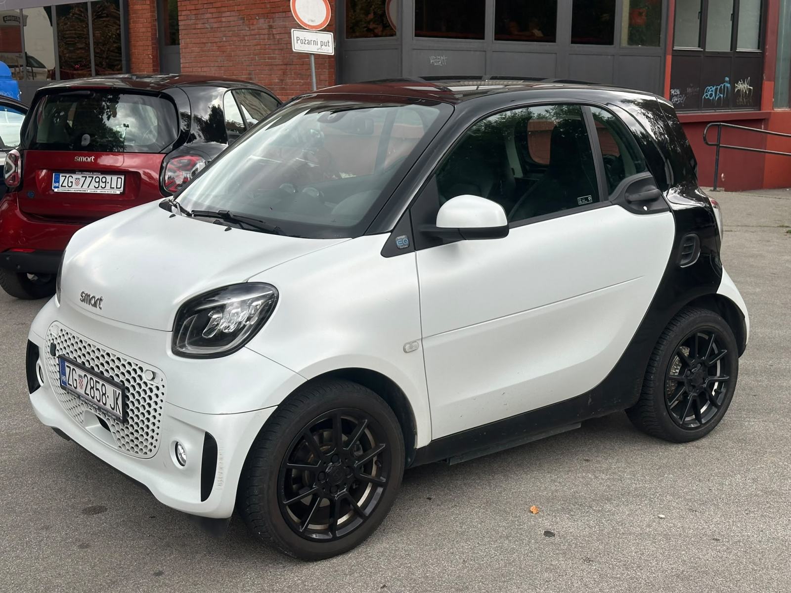 Smart EQ BRABUS felge, limitirana serija u mat bjeloj boji, JBL, FULL, fotografija 4