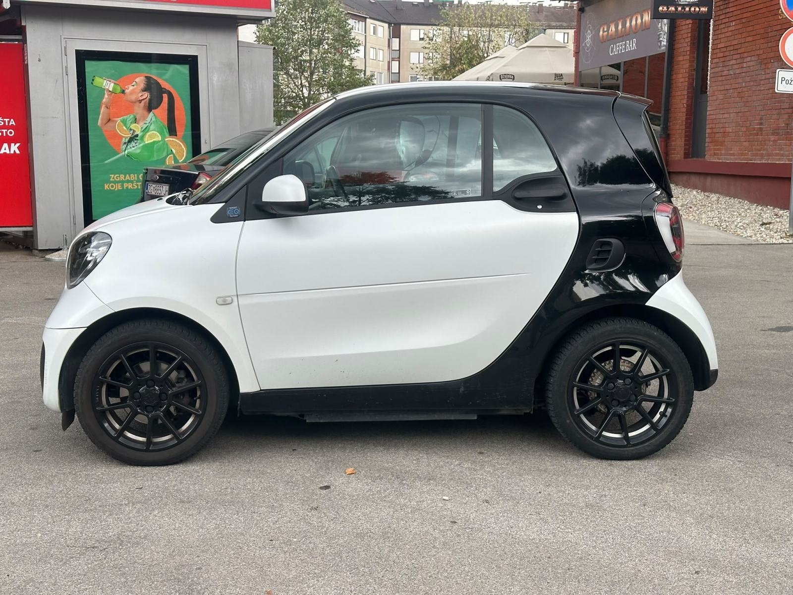 Smart EQ BRABUS felge, limitirana serija u mat bjeloj boji, JBL, FULL, fotografija 5