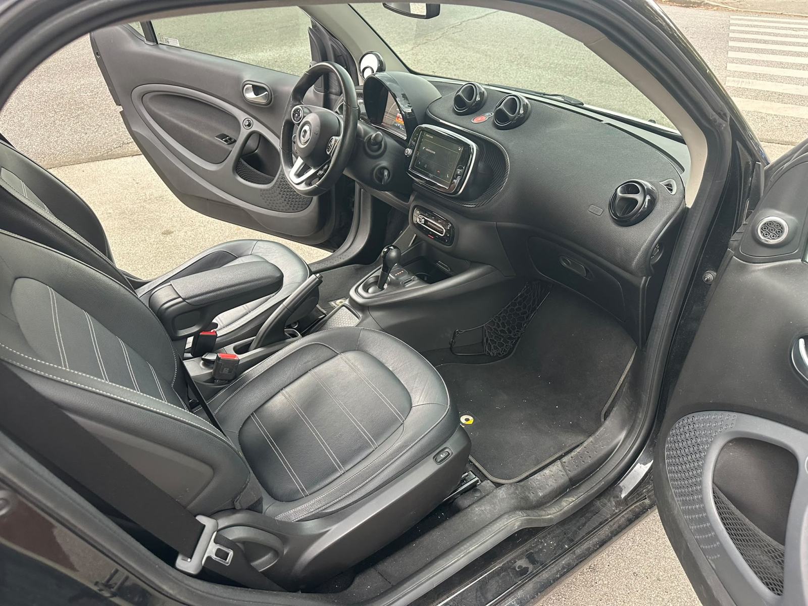 Smart EQ BRABUS felge, limitirana serija u mat bjeloj boji, JBL, FULL, fotografija 13