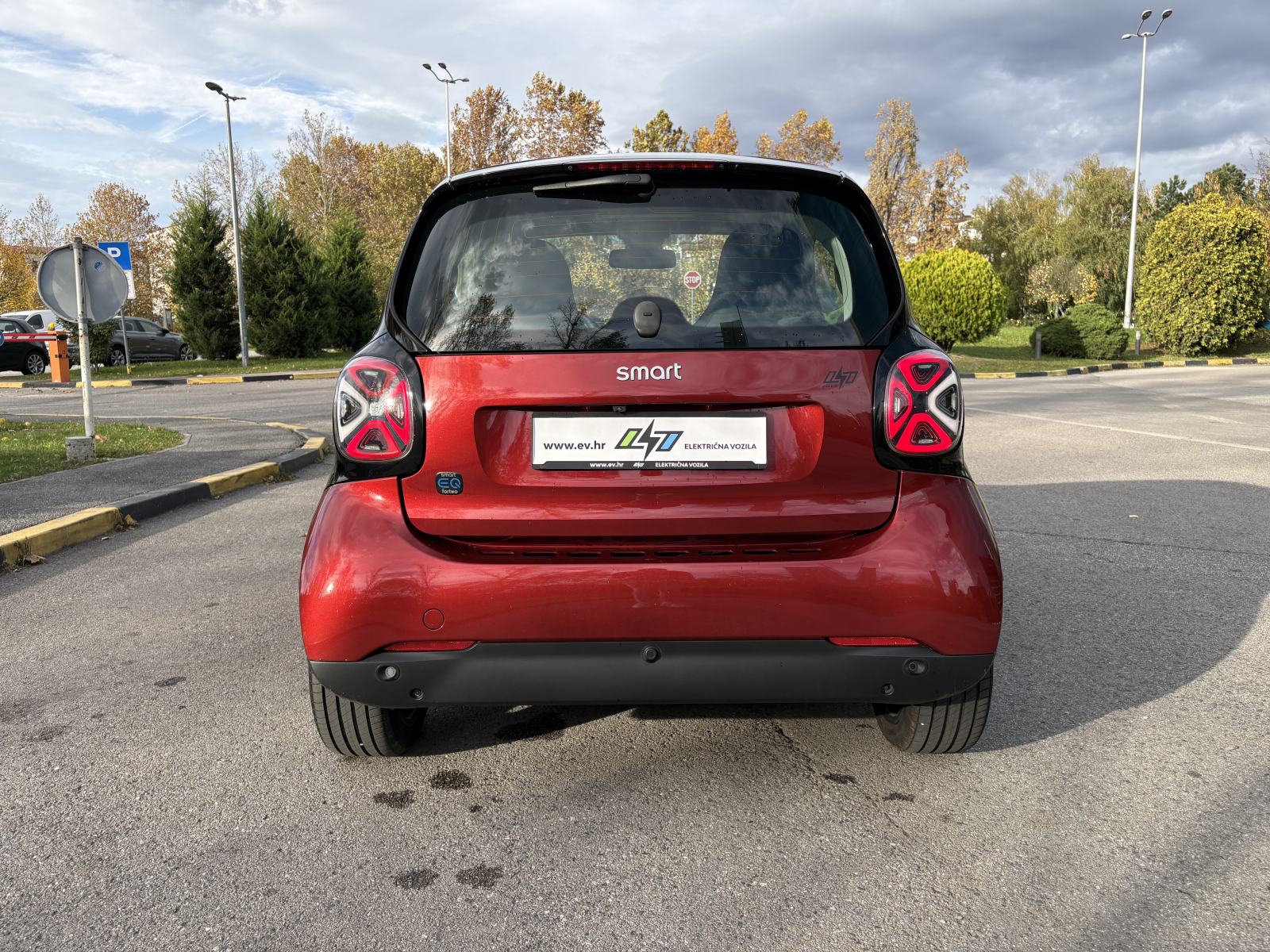 ⚡Smart EQ fortwo EXCLUSIVE PRIME 08/23 top oprema koža pano gar:10/27⚡, fotografija 5