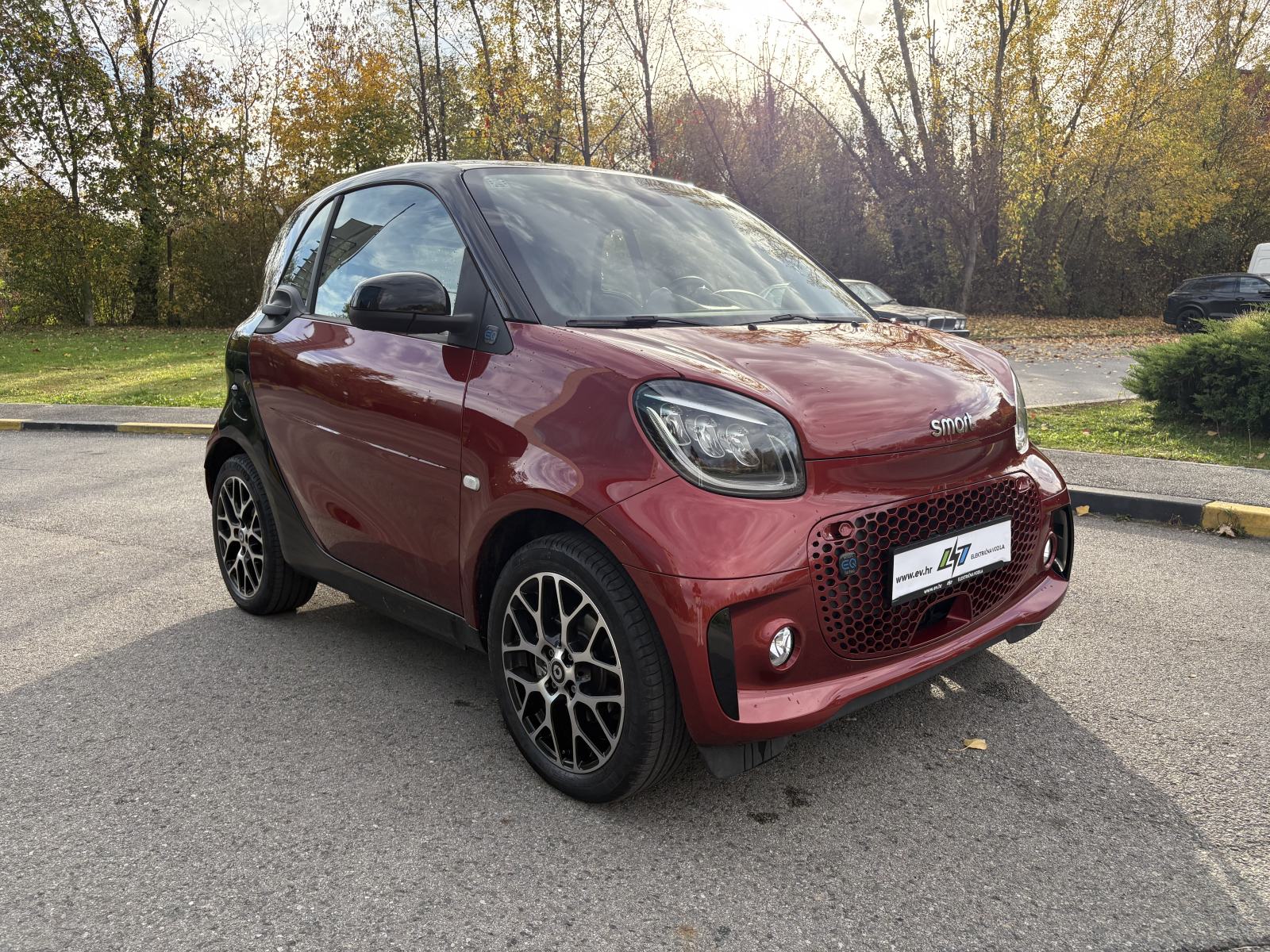 ⚡Smart EQ fortwo EXCLUSIVE PRIME 08/23 top oprema koža pano gar:10/27⚡, fotografija 8