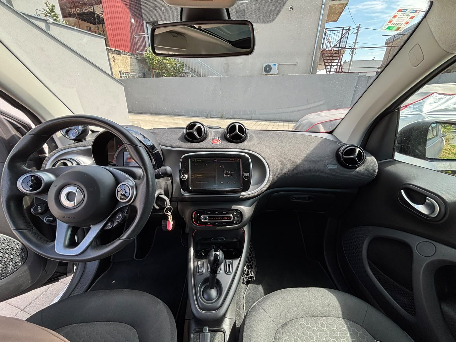 Smart EQ fortwo Passion AUTOMATIK 47 000 km, fotografija 14