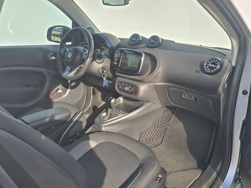 Smart EQ fortwo USHUAIA EDITION automatik, fotografija 8