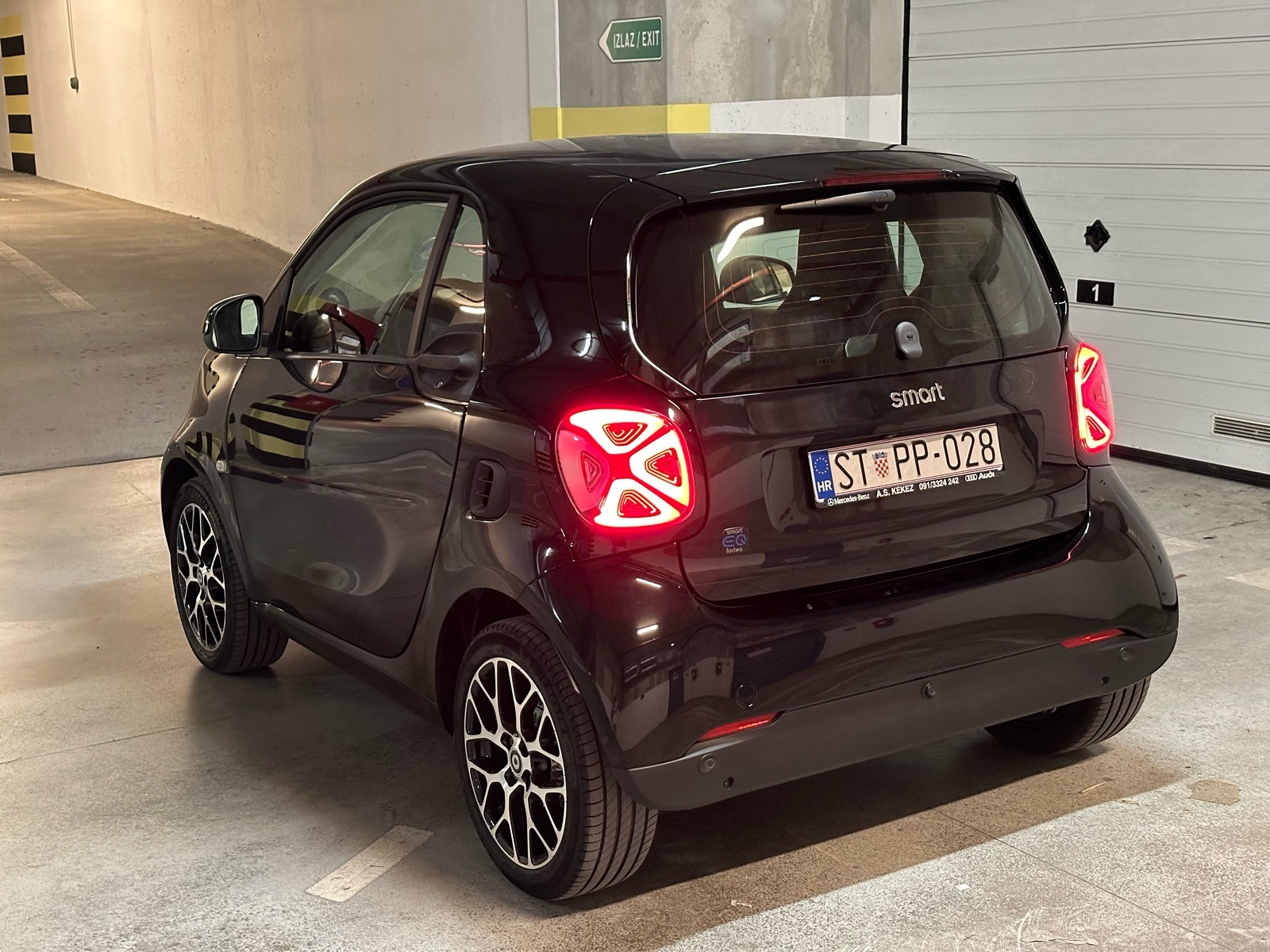Smart EQ BLACK SPORT, 12/2022, FULL opr., može zamjena za smart benzin, fotografija 7