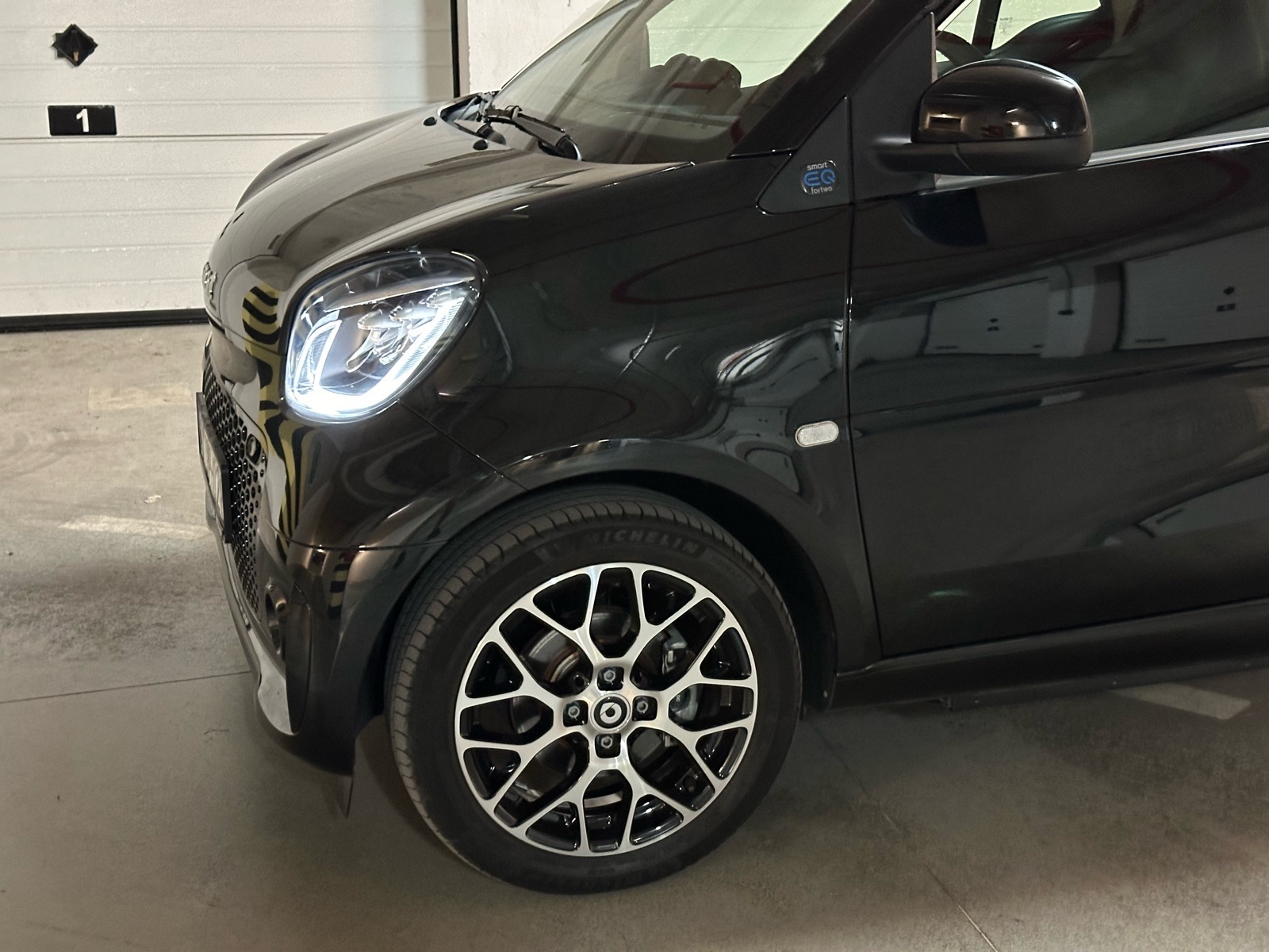 Smart EQ BLACK SPORT, 12/2022, FULL opr., može zamjena za smart benzin, fotografija 3