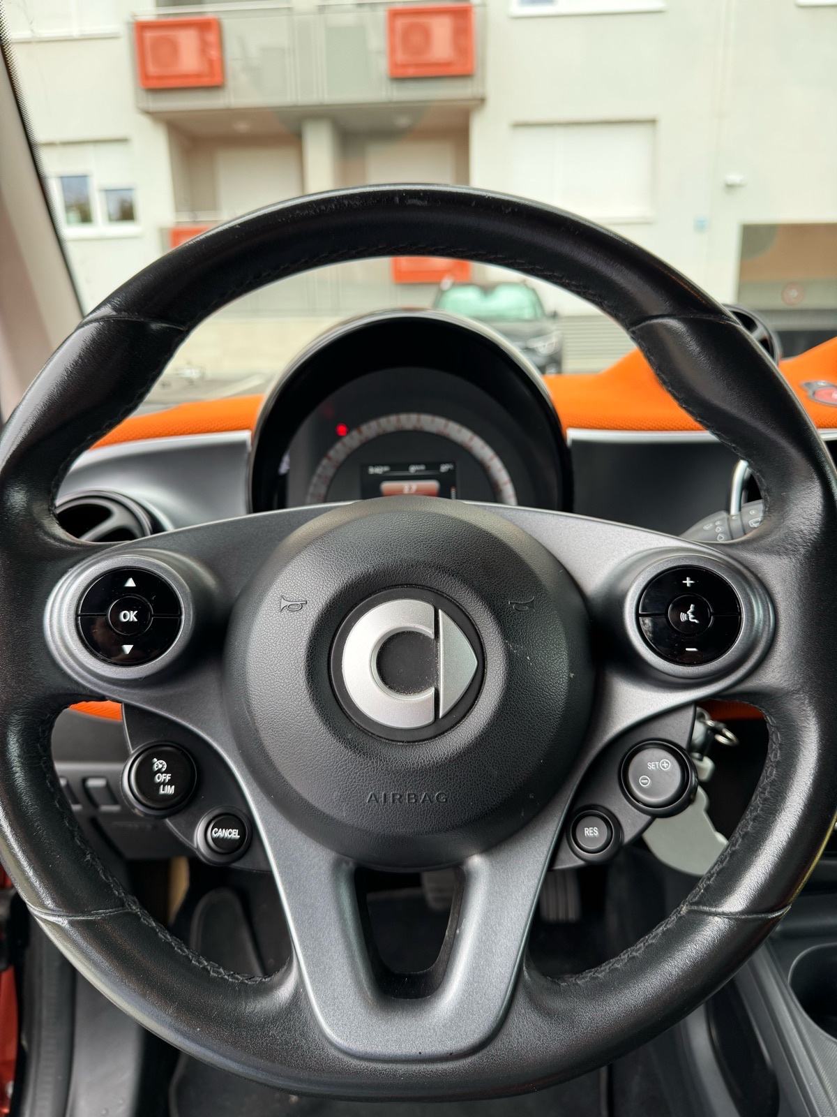 SMART FOR TWO 453, AUTOMATIK 2015 , REG 07/2026 , DVA SETA ALU KOTAČA, fotografija 10