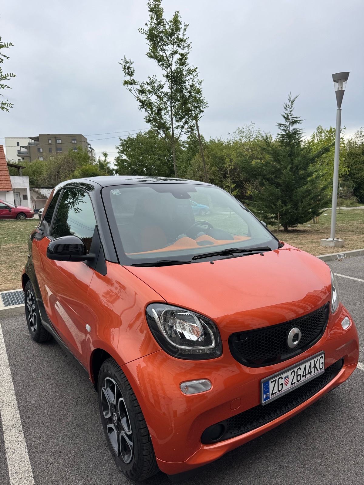 SMART FOR TWO 453, AUTOMATIK 2015 , REG 07/2026 , DVA SETA ALU KOTAČA, fotografija 1