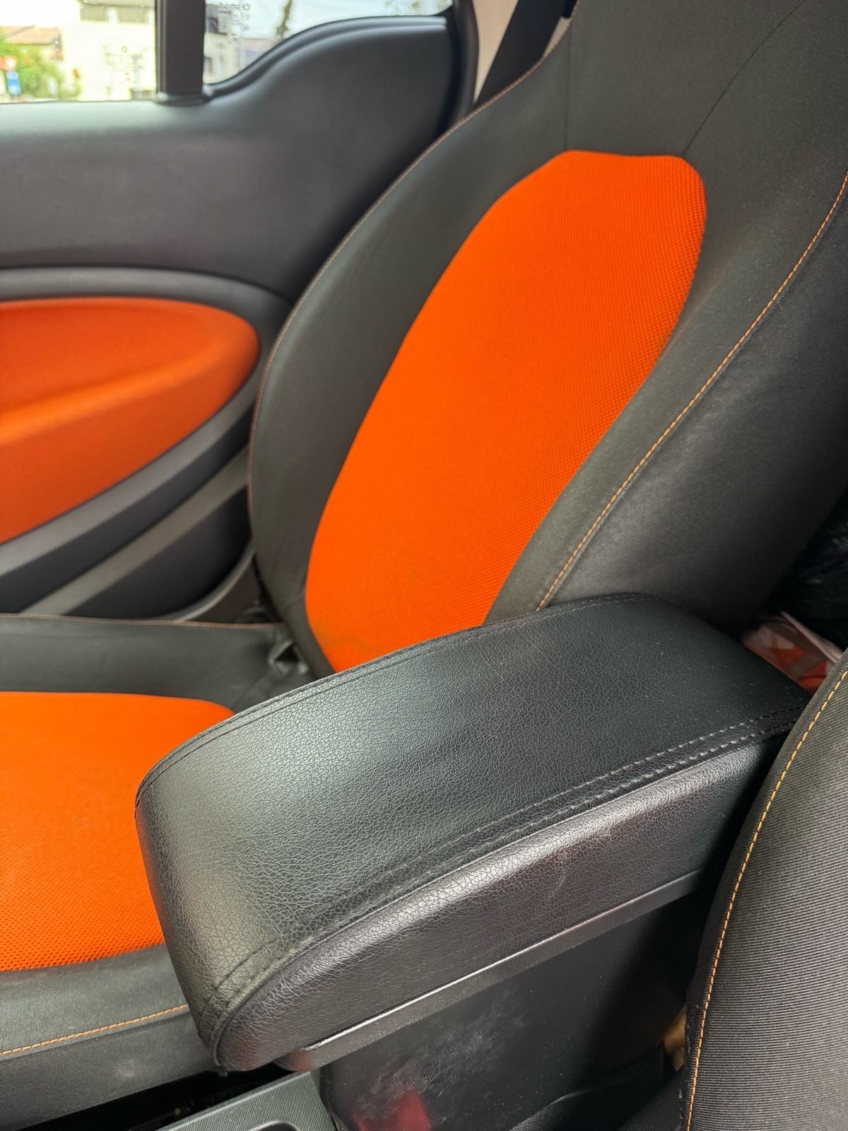 SMART FOR TWO 453, AUTOMATIK 2015 , REG 07/2026 , DVA SETA ALU KOTAČA, fotografija 9