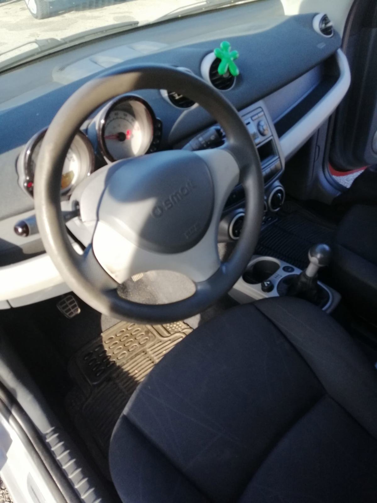 SMART FORFOUR 1.1, 55kW/75KS KLIMA, REG. 07./27. 5 vrata i 5 sjedala, fotografija 7