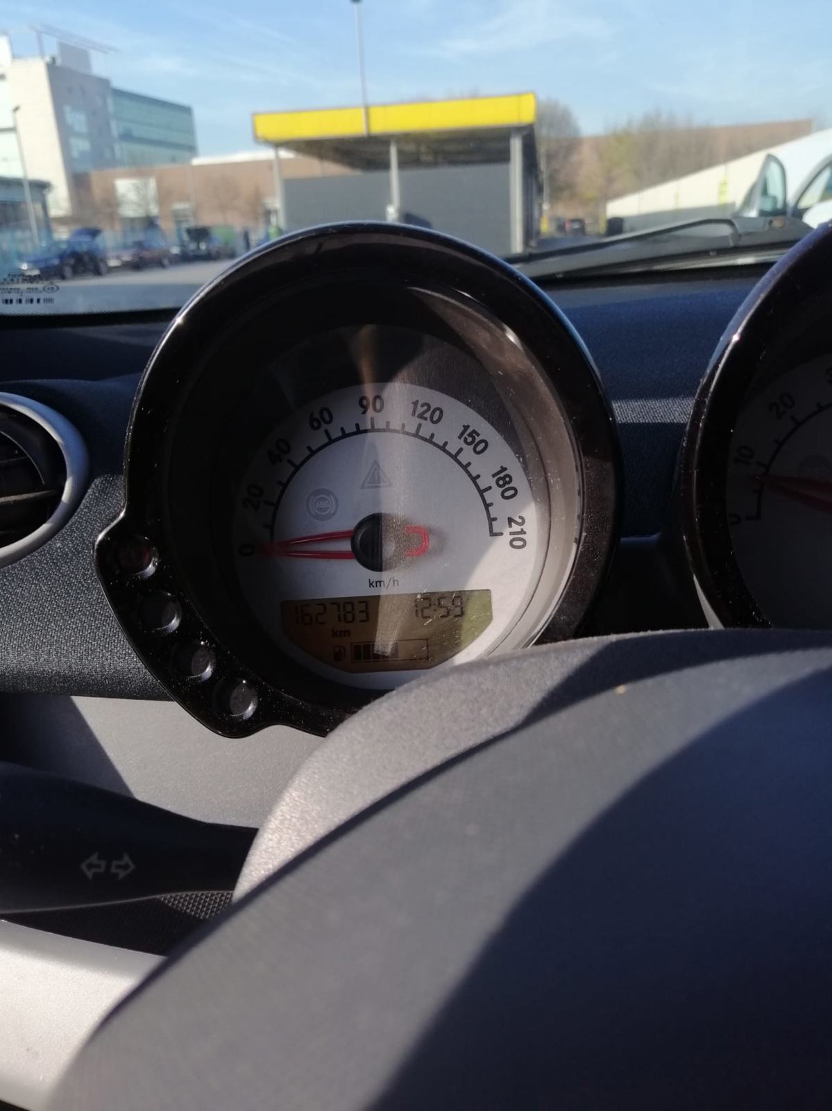 SMART FORFOUR 1.1, 55kW/75KS KLIMA, REG. 07./27. 5 vrata i 5 sjedala, fotografija 9