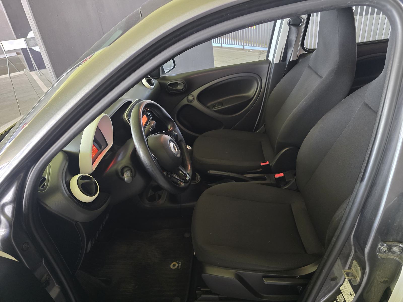 Smart forfour 1.0 Alu,Klima,Mf-Volan,Kao Nov Samo 77000km Kredit-Zamj, fotografija 10