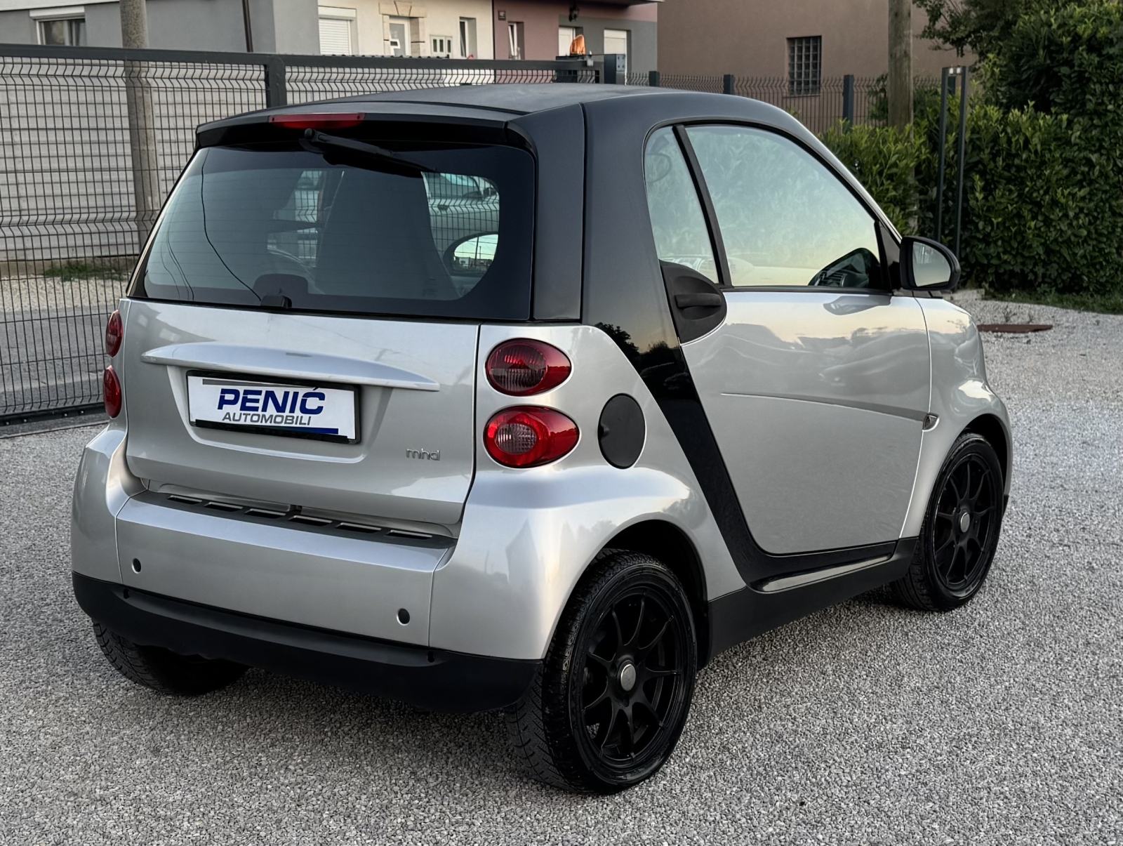 Smart fortwo 1.0 AUTOMATIK - KLIMA - IZVRSNO STANJE, fotografija 5