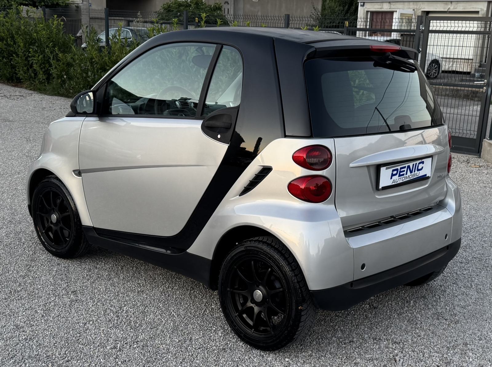 Smart fortwo 1.0 AUTOMATIK - KLIMA - IZVRSNO STANJE, fotografija 6