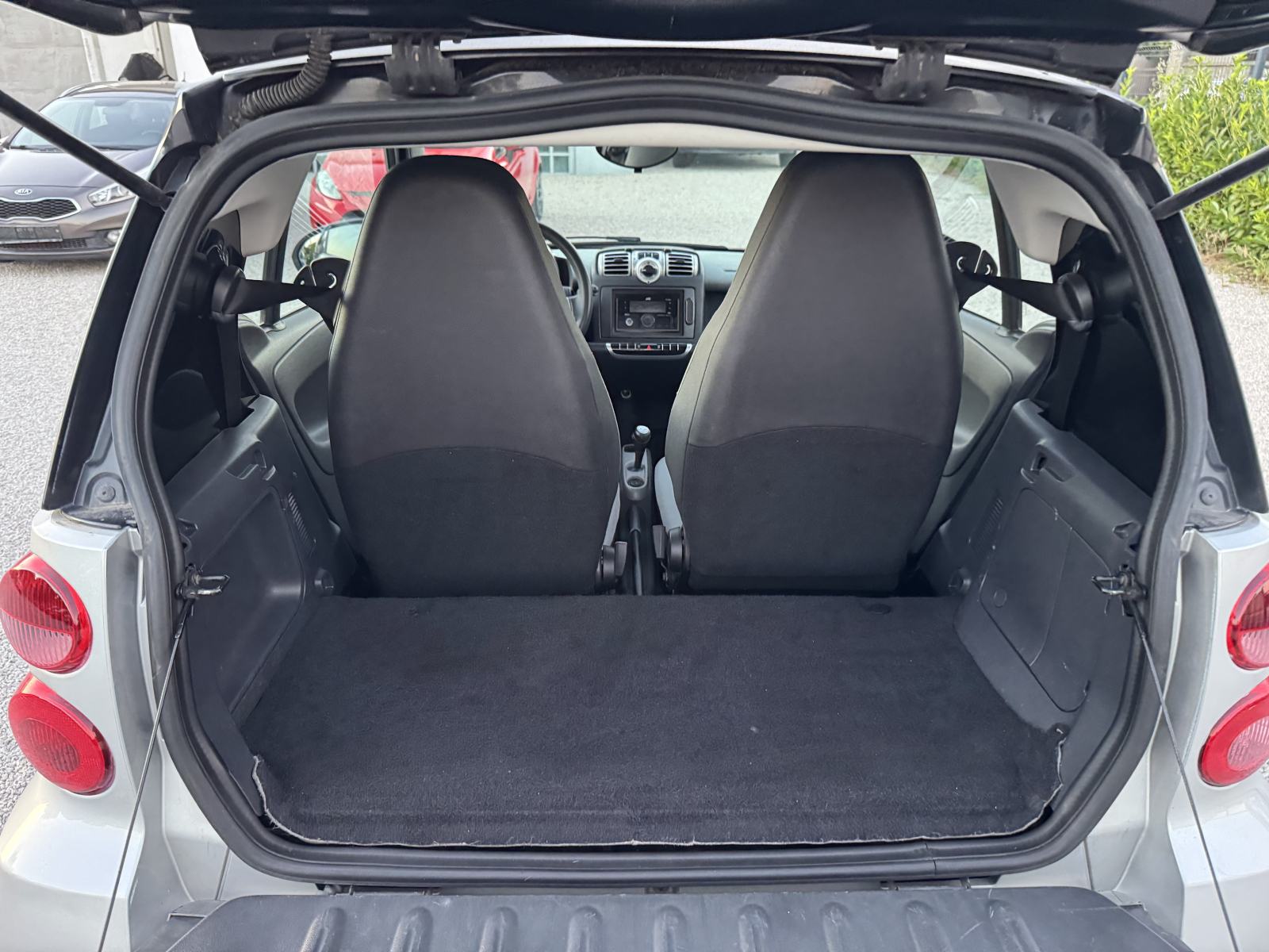 Smart fortwo 1.0 AUTOMATIK - KLIMA - IZVRSNO STANJE, fotografija 11