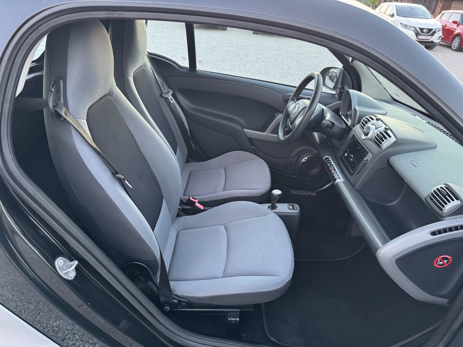 Smart fortwo 1.0 AUTOMATIK - KLIMA - IZVRSNO STANJE, fotografija 12