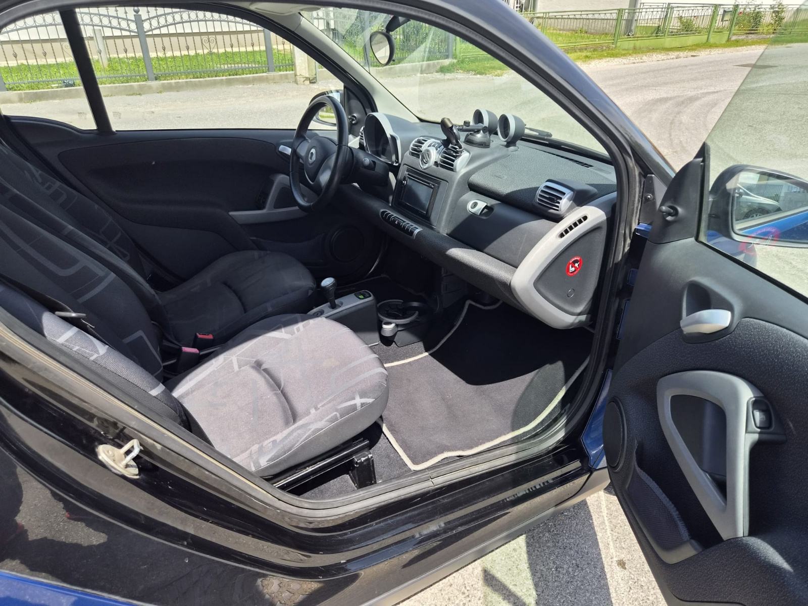 SMART FORTWO 1.0. **GOD. DANA REG.**, fotografija 12