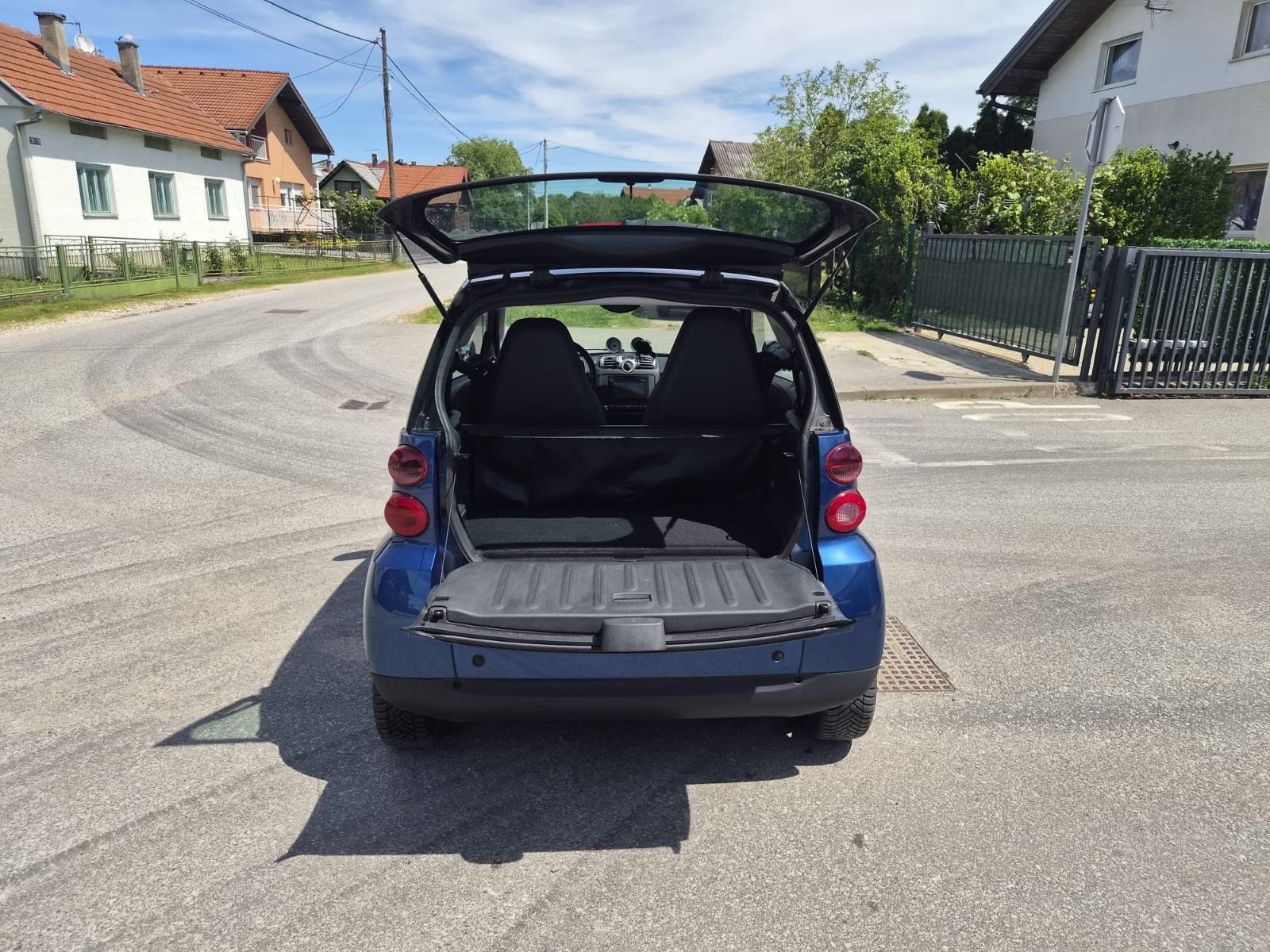 SMART FORTWO 1.0. **GOD. DANA REG.**, fotografija 9