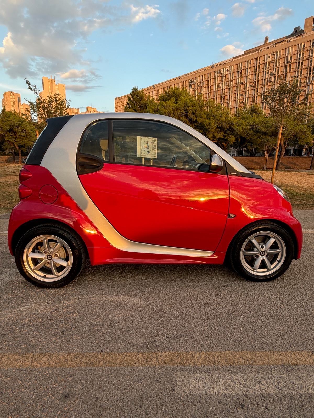 Smart ForTwo 1.0mhd Passion | Servo Volan | Top Stanje | Reg. do 07/27, fotografija 5