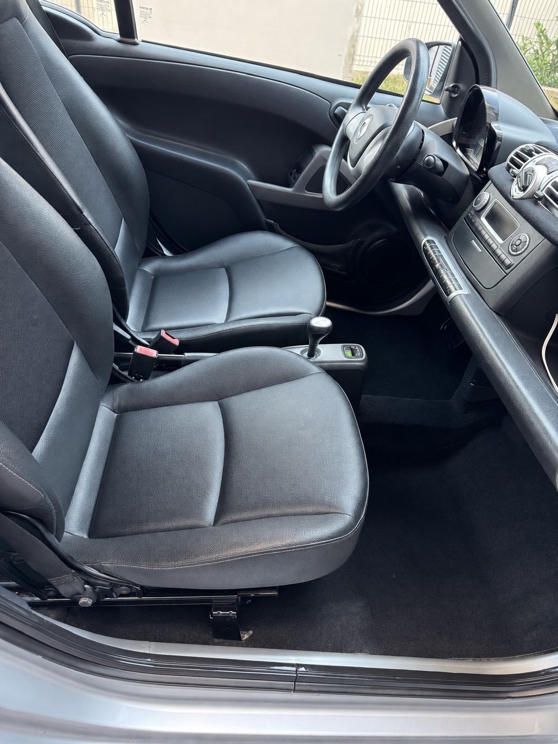 SMART FORTWO //139tkm//prvi vlasnik//klima//odličan//, fotografija 8