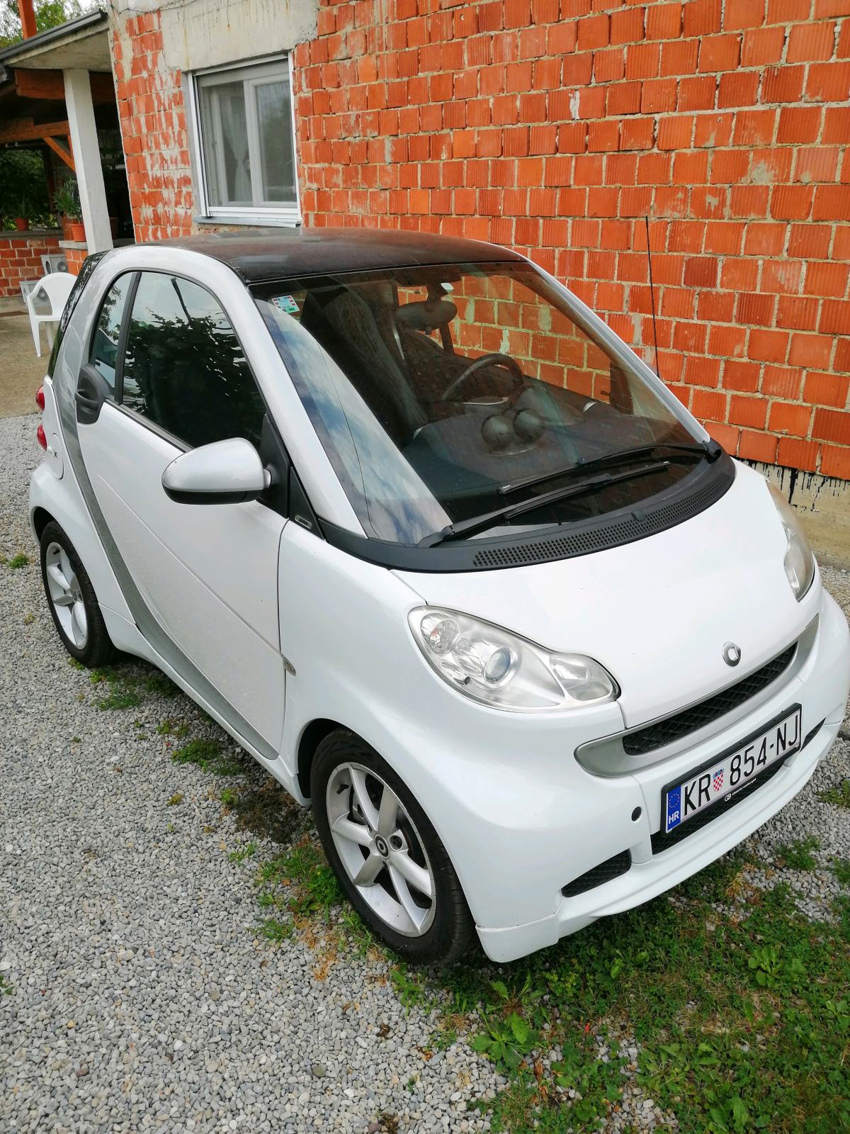 Smart fortwo 2011god.cdi 451 UPRAVO reg.5/27 diesel automatic, fotografija 1