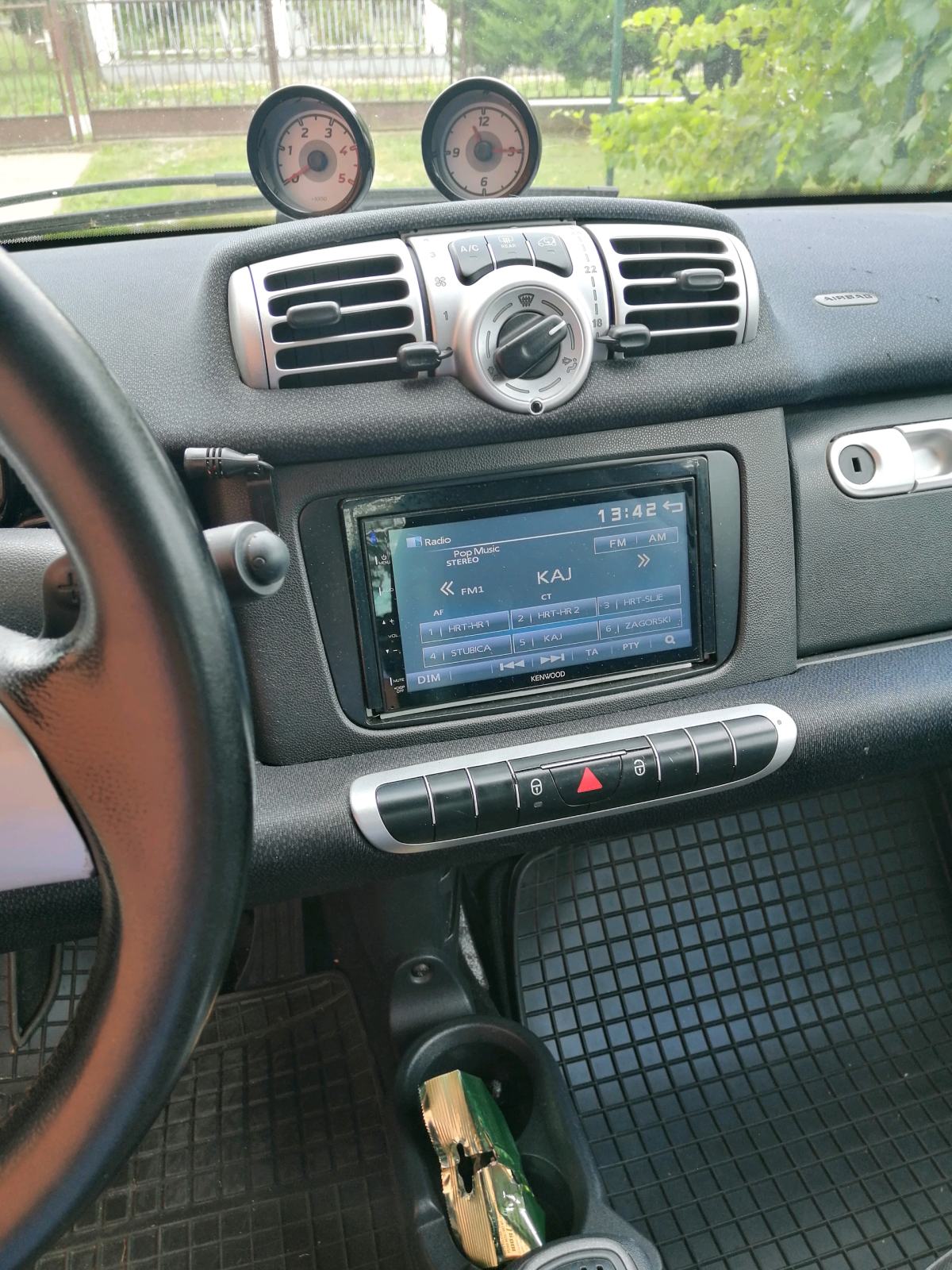 Smart fortwo 2011god.cdi 451 UPRAVO reg.5/27 diesel automatic, fotografija 10